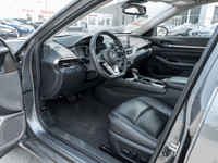 Come see this 2022 Nissan Altima 2.5 Platinum before someone takes it home! *Get Your Money's Worth... (image 6)