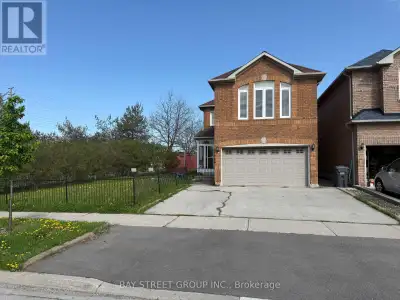 5327 LANDSBOROUGH AVENUE Mississauga (Hurontario), Ontario