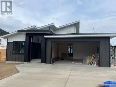 Brand new 4 bedroom, 4 bathroom home currently being built in the Grandview subdivision. This home f...