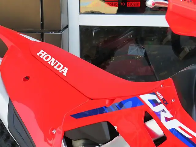 2024 Honda CRF450RX in Dirt Bikes & Motocross in Cambridge - Image 9