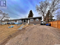 906 Ogilvie STREET Moosomin, Saskatchewan