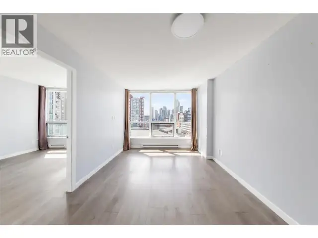 907 833 SEYMOUR STREET Vancouver, British Columbia in Condos for Sale in Vancouver - Image 13