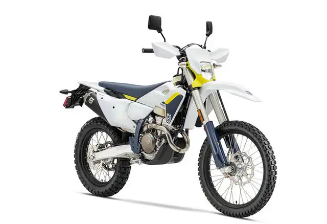 2025 Husqvarna FE 350s in Dirt Bikes & Motocross in Ottawa - Image 7