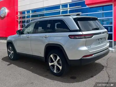 2023 Jeep Grand Cherokee 4xe Navigation | Pano Roof | Rear Seat, View more