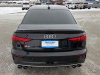 AWD, Leather Heated P/Seats, P/Sunroof, 2.0L, Rear Camera w/Cross Traffic Alert, Park Assist, Blind... (image 4)