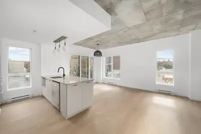 Condo for rent-apartment rental-logement locatif-5.5-5 1/2-3cc-3 chambres/bedrooms-Rosemont La Petit...