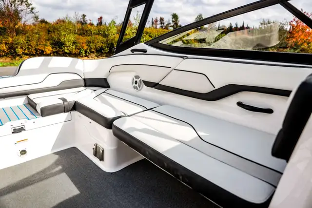 2018 Yamaha AR210 in Powerboats & Motorboats in Rimouski / Bas-St-Laurent - Image 17