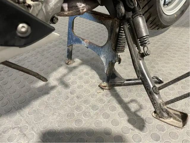 2008 Honda Varadero CLEAN BIKE/CERTIFIED/GIVI SADDLEBAGS/FINANCE in Sport Touring in North Bay - Image 24