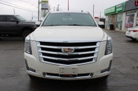 WELL MAINTAINED Adventure for 8 Starts Here 2015 CADILLAC ESCALDE 4x4 Tough, spacious, and built to... (image 1)