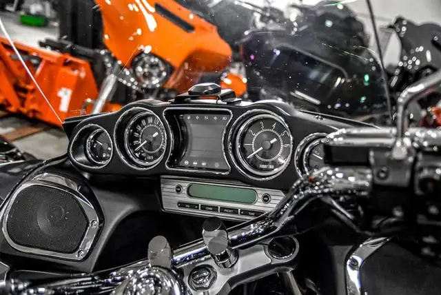 2016 Kawasaki Motorcycle Cruiser in Cars & Trucks in Markham / York Region - Image 8