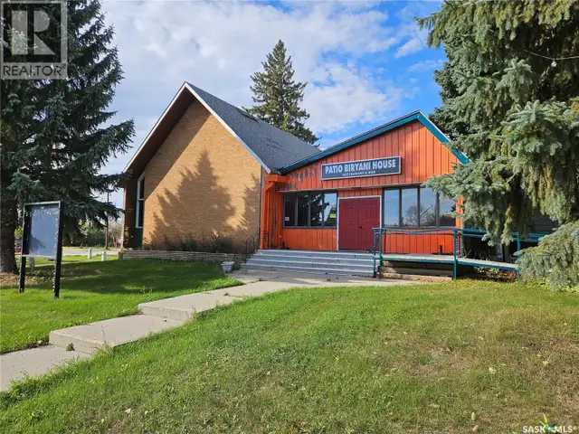 19 Broadway STREET Redvers, Saskatchewan in Commercial & Office Space for Sale in Regina - Image 6