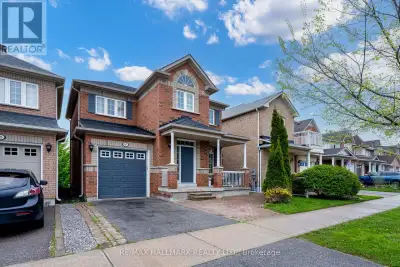 Welcome to this sunny, *walkout* basement apartment in the highly coveted area of Markham. This one-...