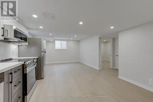 LOWER - 73 GEMINI DRIVE Barrie, Ontario in Long Term Rentals in Barrie - Image 6