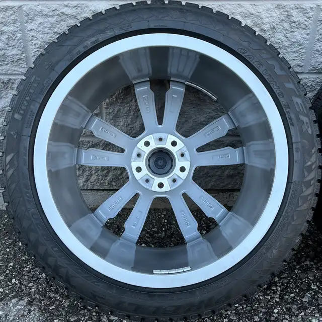 (NEW) 4x BMW X5 | X6 20" OEM Run Flat Winter Wheels Package in Tires & Rims in City of Toronto - Image 7