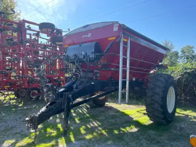 2019 SALFORD SNIPER FERTILIZER SPREADER STOCK #A112303 120 FOOT SECTION CONTROL TWIN BELT/ SPREADER...