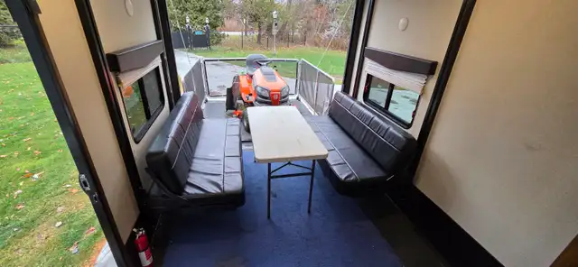 SOLD!  TOY HAULER-4K-GENERATOR 15HR -8X10'GARAGE-PWR BUNK-7400LB in Travel Trailers & Campers in Brantford - Image 21