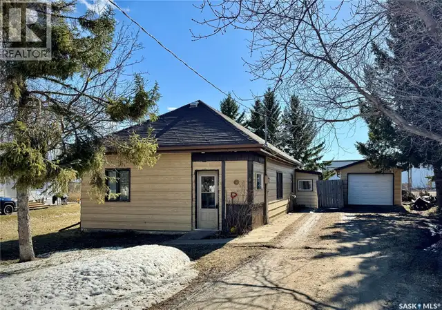 412 Gibson AVENUE Saltcoats, Saskatchewan in Houses for Sale in Regina - Image 28