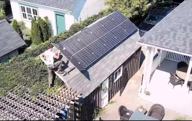Solar Solutions by TRU Off Grid in Milton, Ontario in Other in Oakville / Halton Region - Image 3