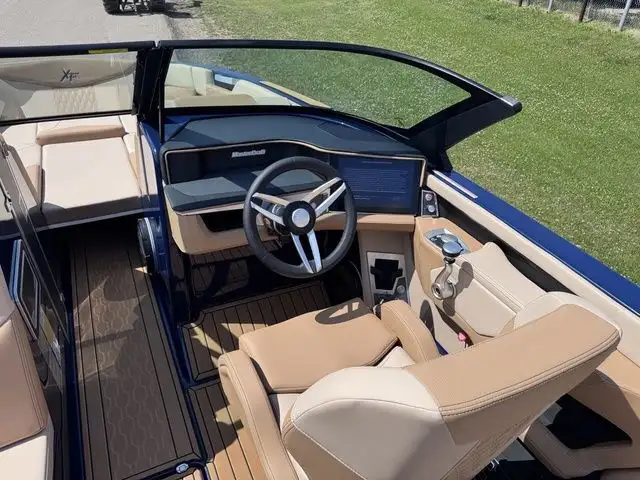 2025 Mastercraft XT24 in Powerboats & Motorboats in St. Albert - Image 14
