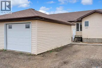 Welcome to 221 South Front Street. Step into easy, affordable living in the peaceful community of Pe...