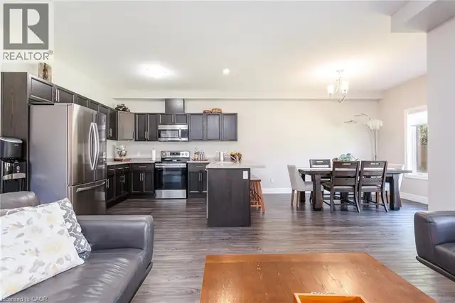 51 CRAB APPLE Court Wellesley, Ontario in Houses for Sale in Kitchener / Waterloo - Image 24