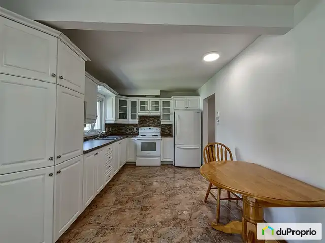 $699,000 - Semi-detached in Mercier / Hochelaga / Maisonneuve in Houses for Sale in City of Montréal - Image 4