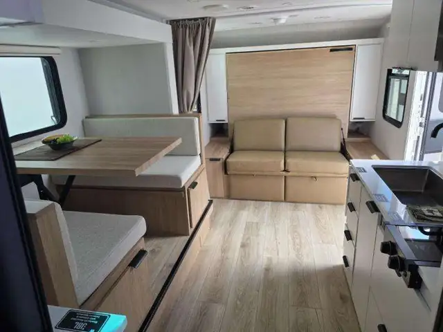 2026 Winnebago Micro Minnie 2108DS in Travel Trailers & Campers in Penticton - Image 22