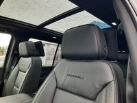 Engine: 6.2L ECOTEC3 V8 L/100Km City: 16.6 L/100Km Hwy: 13.0 Safety Equipment Hitch Guidance Teen Dr... (image 2)