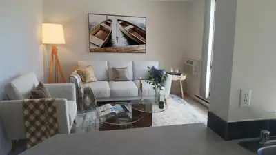 Spacious bachelor suite available for February 1st. Rent includes heat, water and hydro. Indoor and...