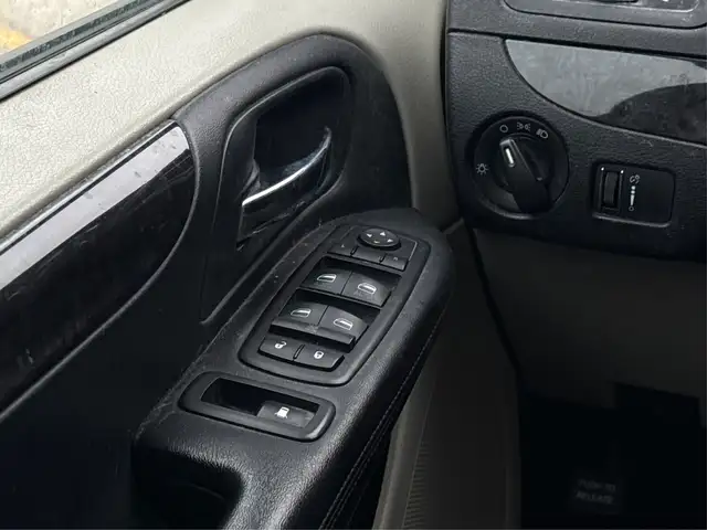 2012 Dodge Grand Caravan WE FINANCE ALL CREDIT | 700+ VEHICLES I in Cars & Trucks in London - Image 20