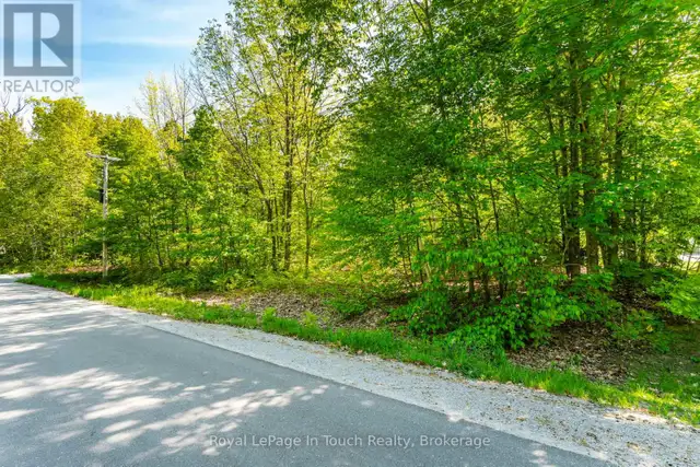 LT 60 ONEIDA CRESCENT Tiny, Ontario in Land for Sale in Barrie - Image 3