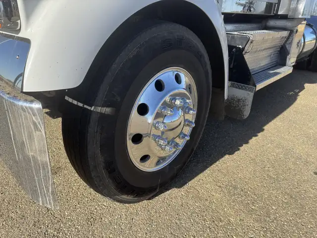 2014 KENWORTH W900 in Heavy Trucks in Saskatoon - Image 30