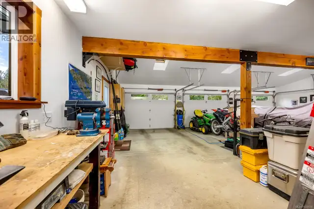 1590 Carrington Bay Rd Whaletown, British Columbia in Houses for Sale in Campbell River - Image 36