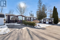 54 LAKESHORE Drive Puslinch, Ontario