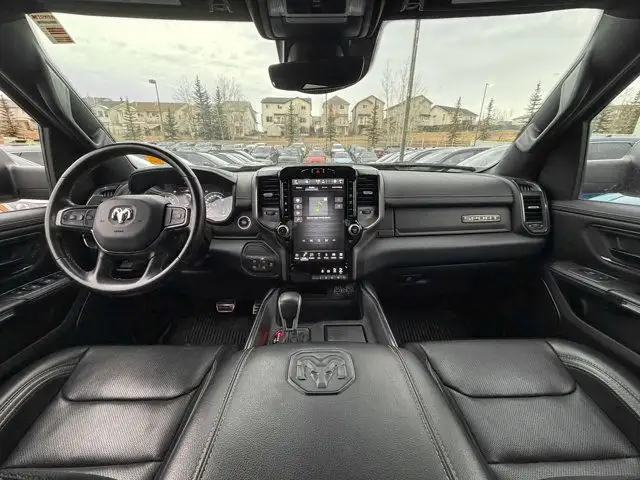 2023 Ram 1500 Sport GT Crew Cab 4WD | No Accidents | 5'7 Box in Cars & Trucks in Calgary - Image 11