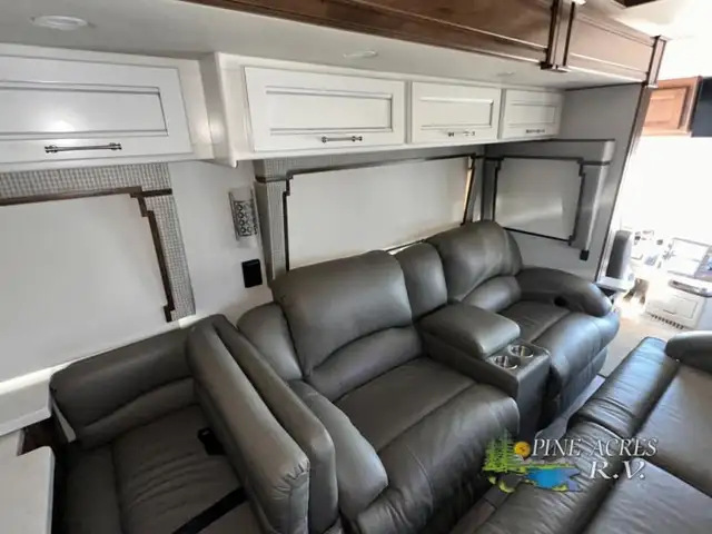 2022 Entegra Coach Aspire 44W 450 h.p. Diesel 11 K Miles in RVs & Motorhomes in Moncton - Image 96
