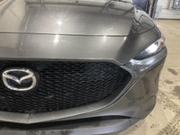 La Mazda Mazda3 Sport GX AUTOMATIQUE MAGS CAMERA RECUL A/C CRUISE 2019 offerte chez AutoStudio 72 à... (image 6)