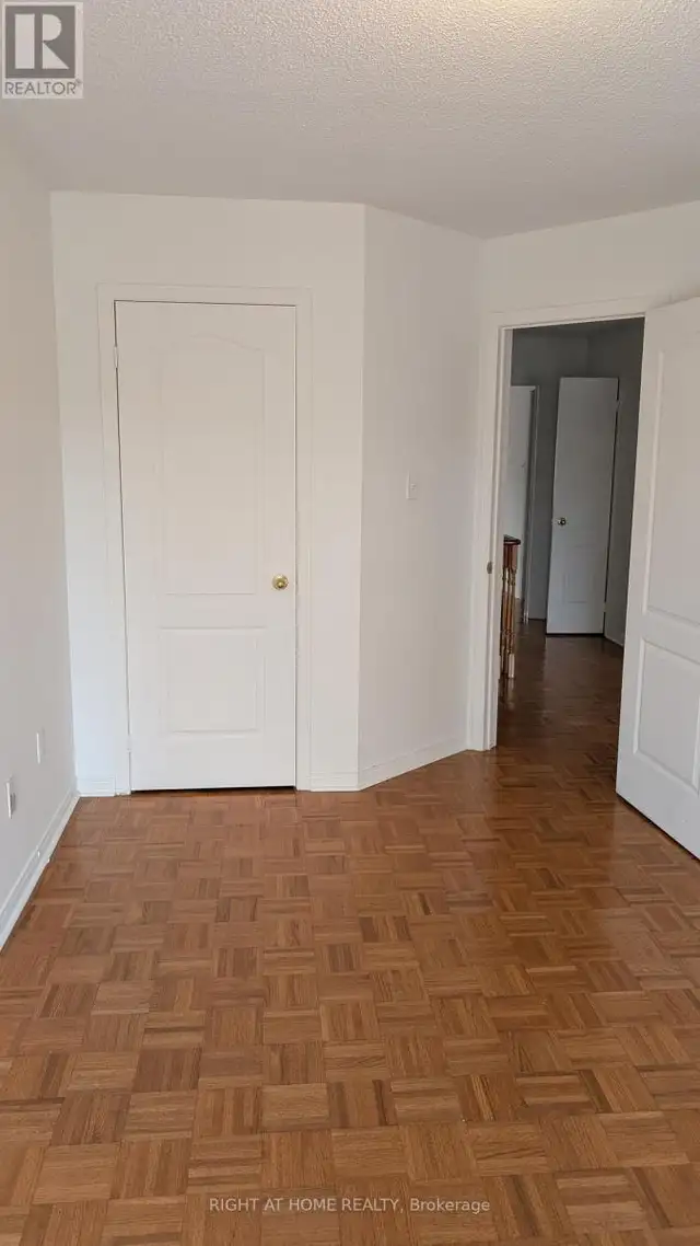 24 - 770 OTHELLO COURT Mississauga (Meadowvale Village), Ontario in Long Term Rentals in Mississauga / Peel Region - Image 13