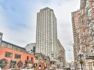 YORKVILLE PLAZA Avenue Rd & Yorkville Ave THE NEW YORK:FULLY UPGRADED FURNISHED 1BDRM CONDO IN YORKV...