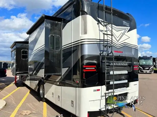 2024 Newmar Ventana 3512 Diesel Pusher in RVs & Motorhomes in Moncton - Image 7