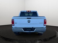 This Ram 1500 Classic is equipped with: Premium Cloth 40/20/40 Bench Seat, Radio: Uconnect 3 w/5 Dis... (image 5)