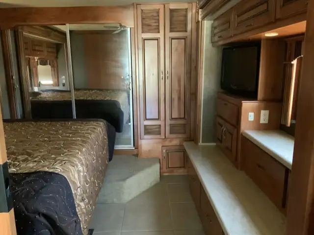 2011 Holiday Rambler Ambassador 36PFT in RVs & Motorhomes in Barrie - Image 23