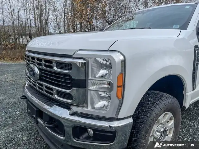 2023 Ford Super Duty F-250 SRW XLT | 7.3L Godzilla V8 Power + in Cars & Trucks in Dartmouth - Image 12