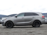 The 2016 Kia Sorento 2.0L Turbo SX AWD is a sophisticated SUV that captivates with its stylish gray... (image 6)