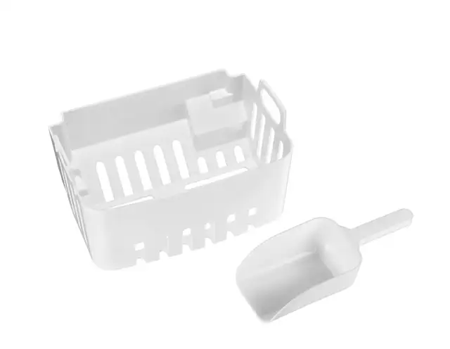 Insignia Portable Ice Maker (NS-IMP26SL0) - Silver for sale in Other in Bedford - Image 6