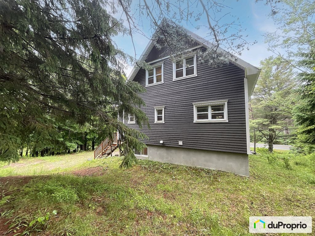 $760,000 - 3 Storey for sale in Mont-Tremblant — photo 3