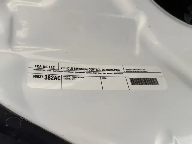 2024 Ram 5500 Heavy Duty Laramie 4x4 Crew Cab Cummins Service Tr in Heavy Trucks in Regina - Image 78