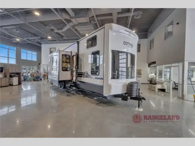 2025 Forest River RV Cedar Creek Cottage 40CBK in Travel Trailers & Campers in Red Deer - Image 7