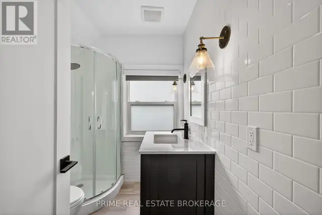 UPPER - 281 OXFORD STREET E London East (East F), Ontario in Commercial & Office Space for Rent in London - Image 11