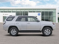 * FOUR-WHEEL DRIVE (4WD) * HEATED STEERING WHEEL * HEATED POWER-ADJUSTABLE FRONT SEATS * WINDSHIELD... (image 5)